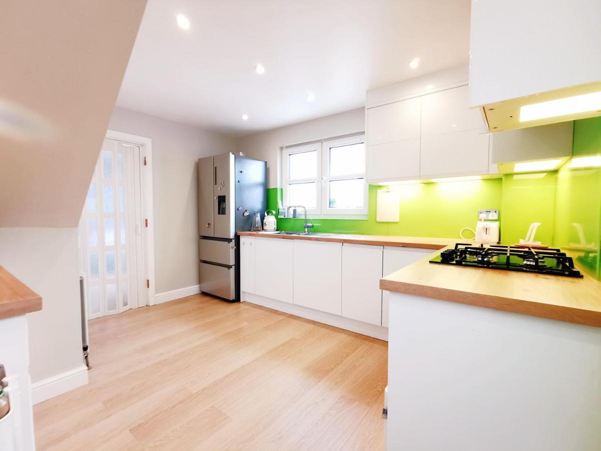 Modern And Spacious Double&King Bedrooms Both With Private Bathrooms Edimburgo Exterior foto